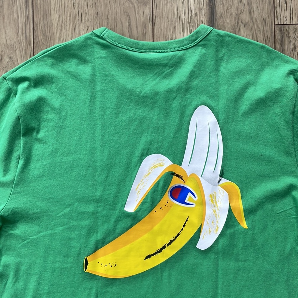 NWT Champion Banana Standard Fit Green T-Shirt - Picture 4 of 4
